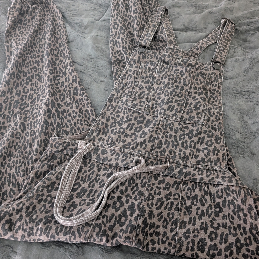 Leopard Print Women's Sleepwear Overalls